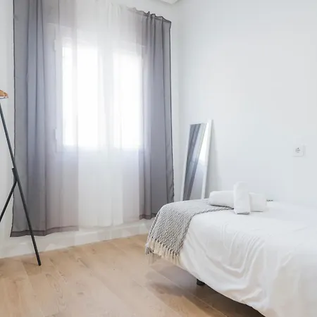 Reconquista - Aloha Apartment *